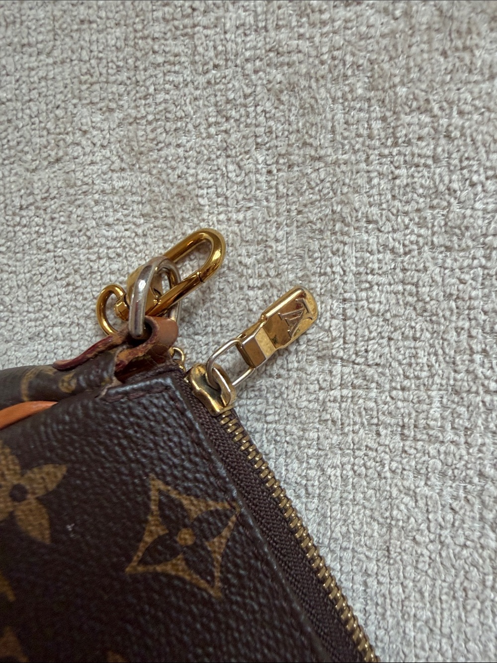 Louis Vuitton Pochette Eva chain shoulder bag - Picture 6 of 8